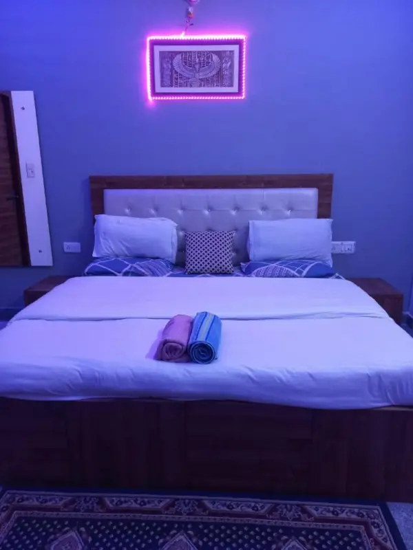 Taj Street Hostel 8